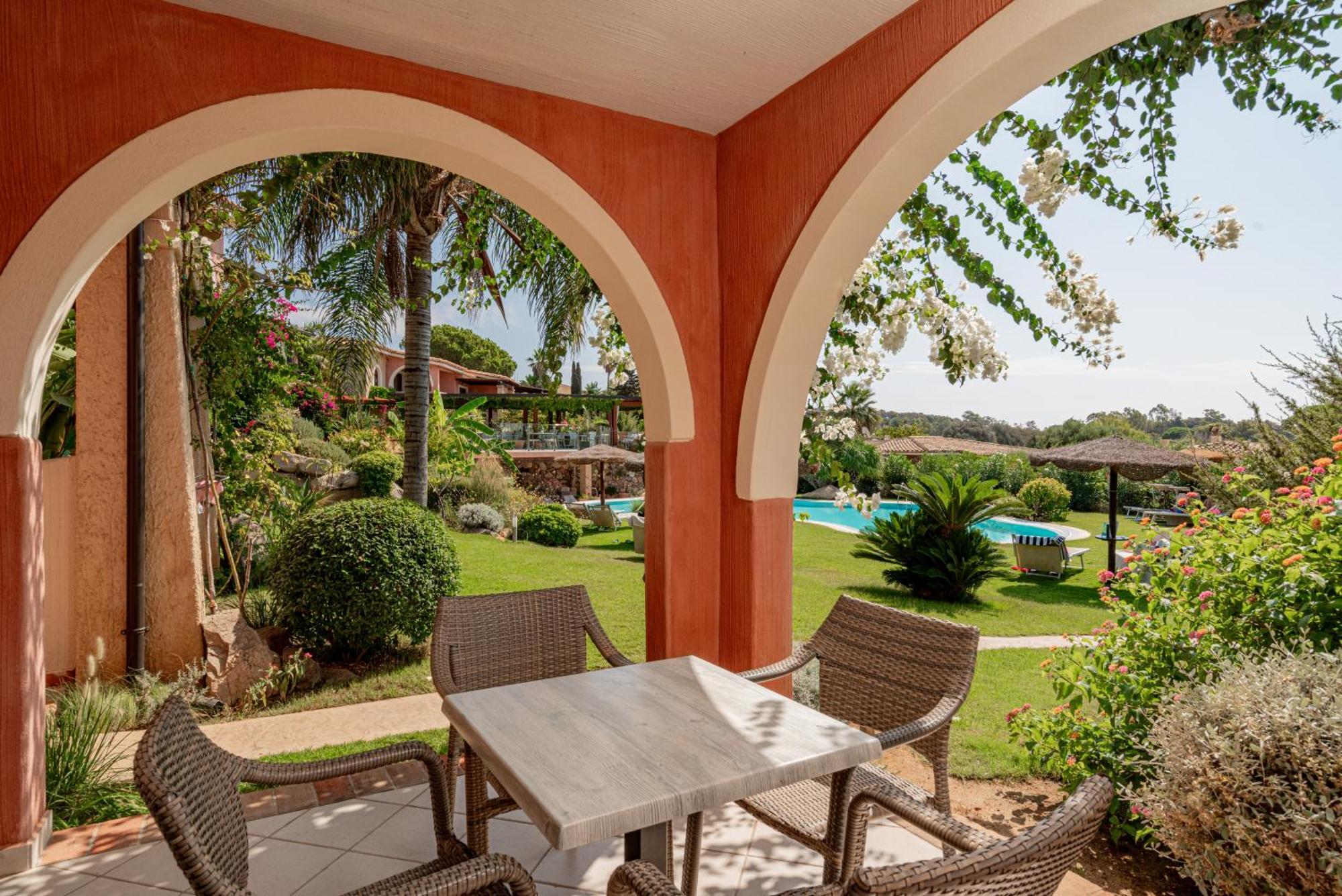 Hotel Mariposas Villasimius Kültér fotó