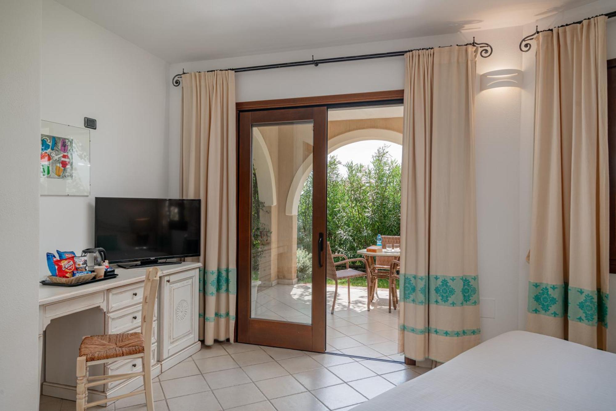 Hotel Mariposas Villasimius Kültér fotó