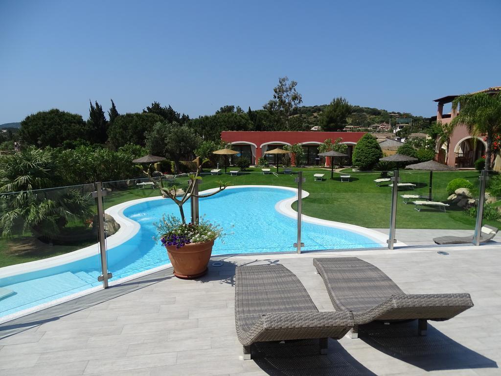 Hotel Mariposas Villasimius Kültér fotó