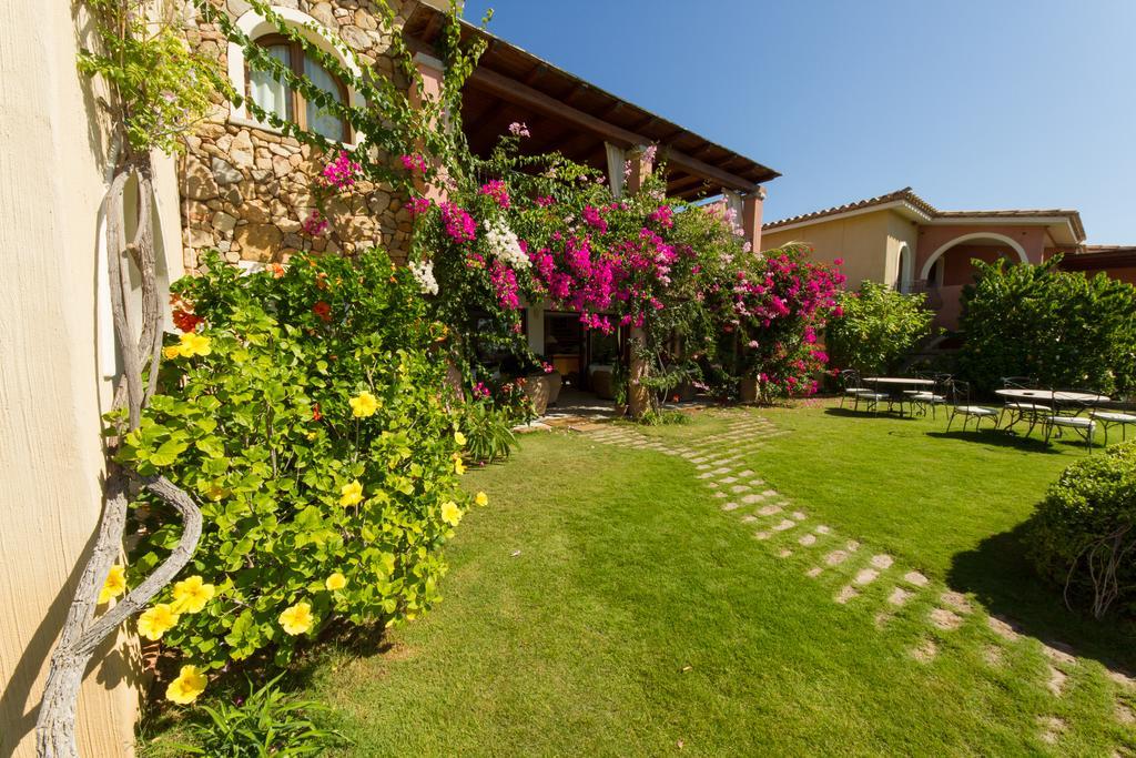 Hotel Mariposas Villasimius Kültér fotó