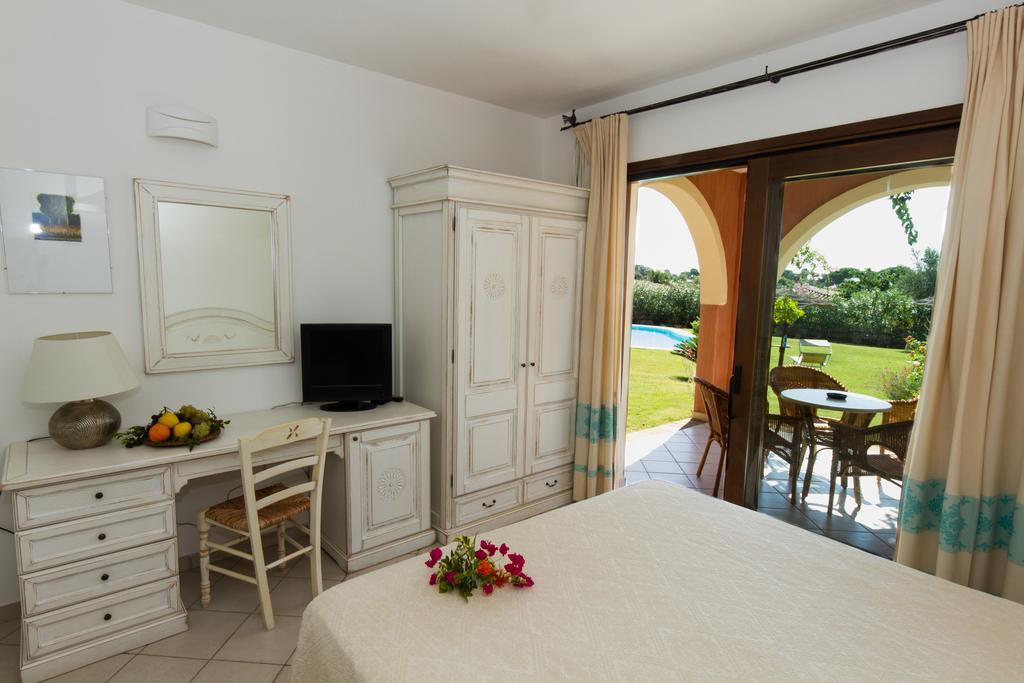 Hotel Mariposas Villasimius Kültér fotó