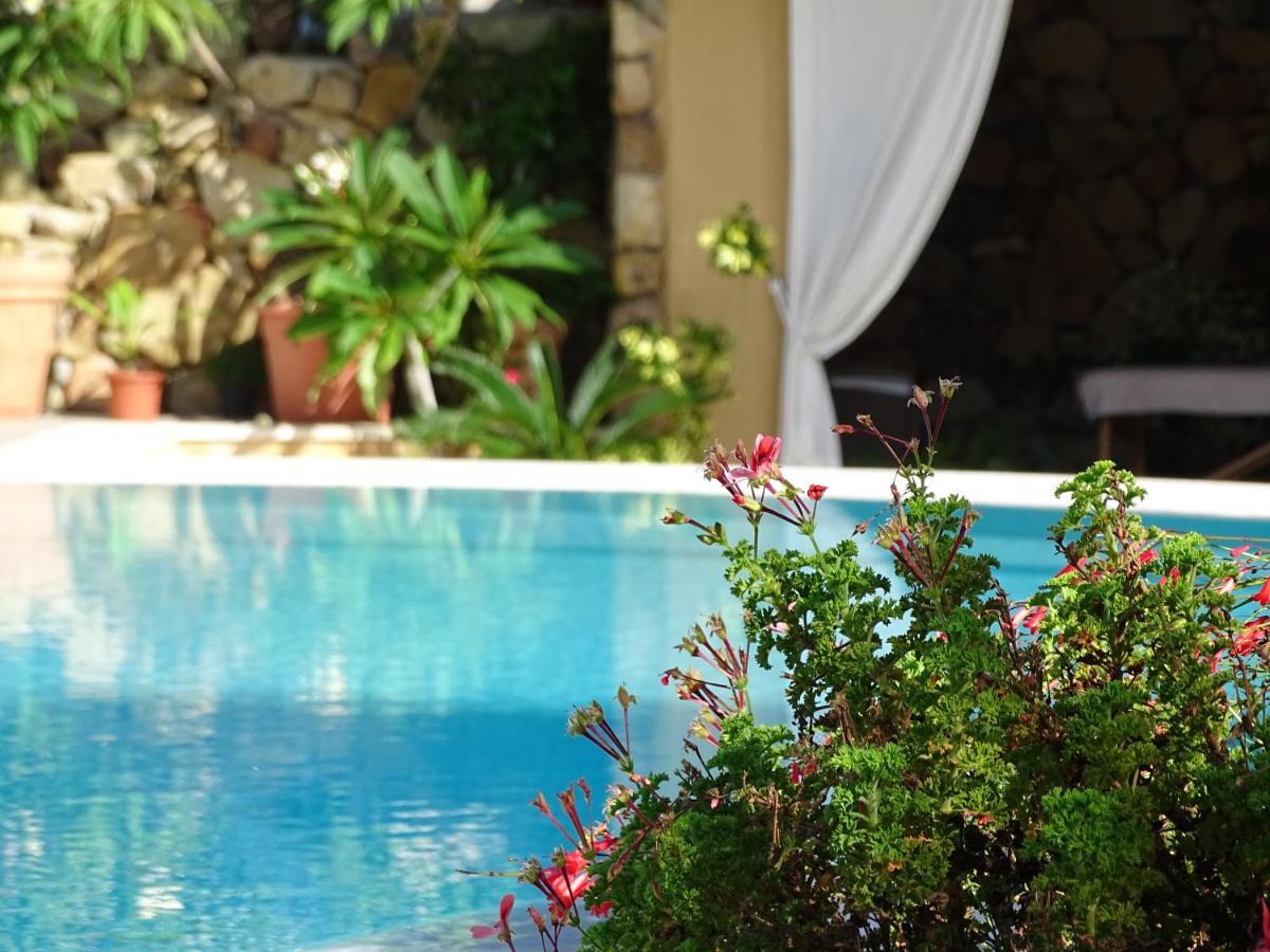 Hotel Mariposas Villasimius Kültér fotó