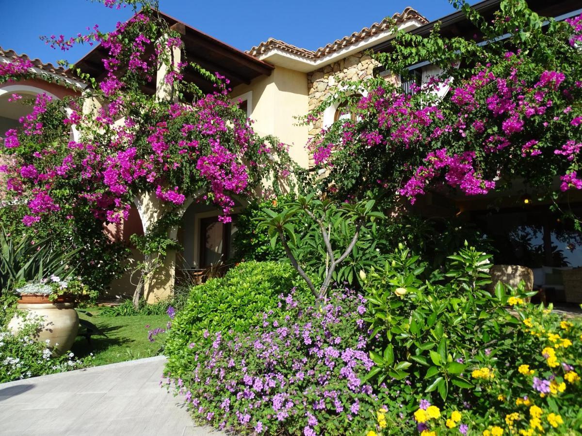 Hotel Mariposas Villasimius Kültér fotó